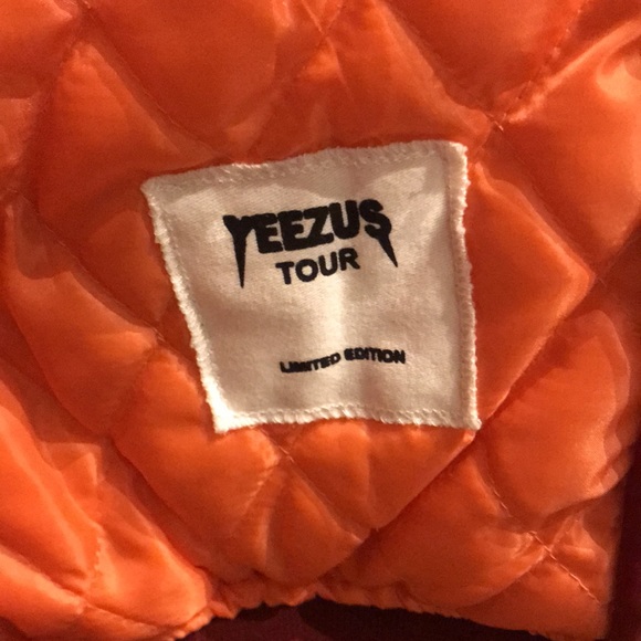 Yeezy Tour Bomber Jacket medium unisex - Picture 6 of 7